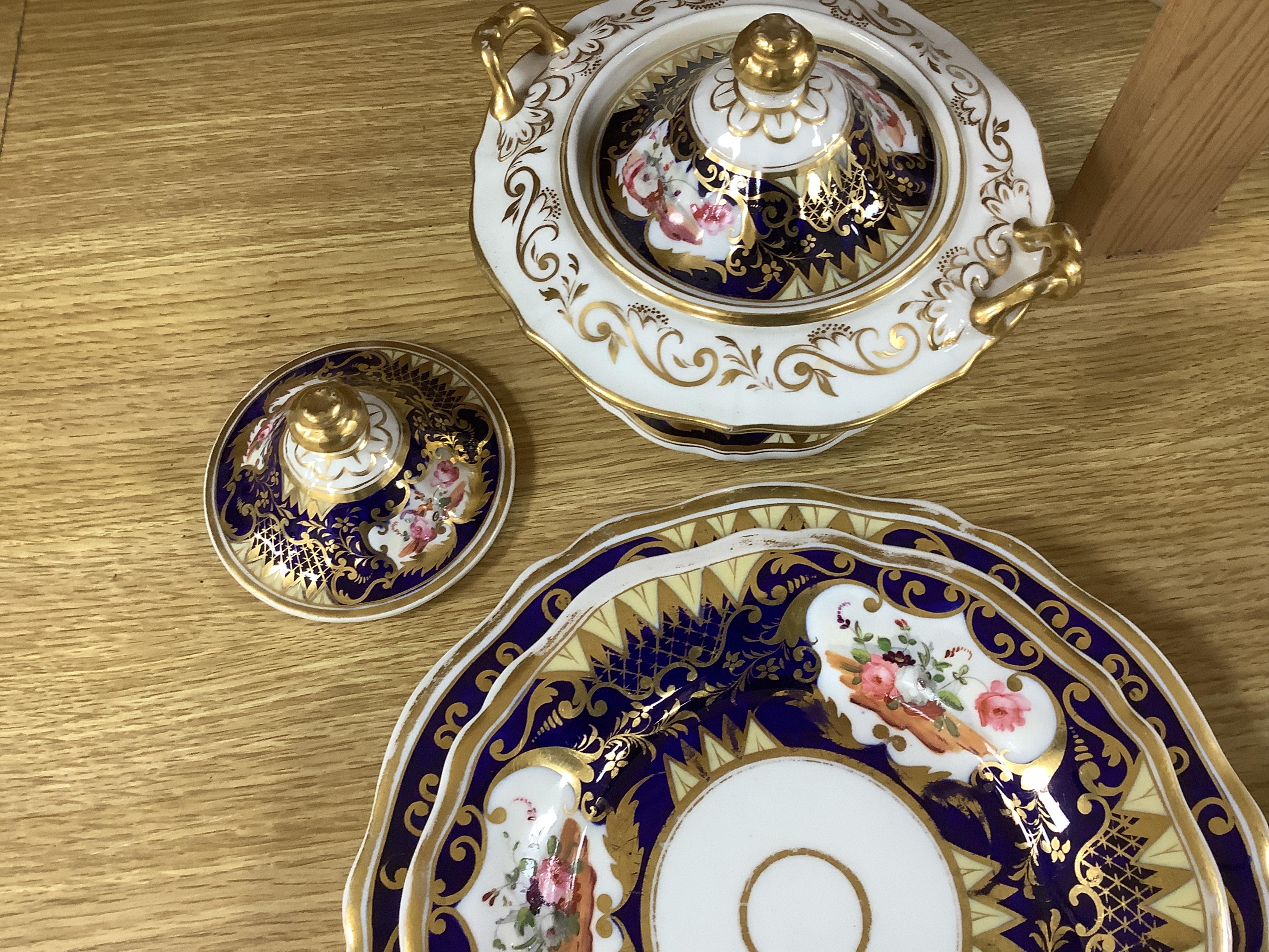 An early 19th century English porcelain London shape part tea set. Condition - varies